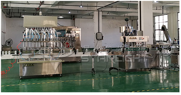 全自動液體灌裝機