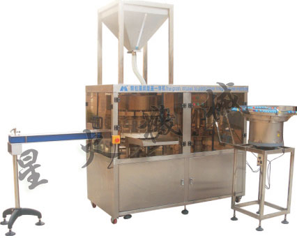 顆粒灌裝旋蓋一體機